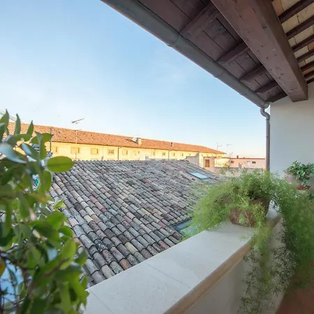 Palazzo Rotati Фано