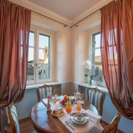 Hotel Palazzo Rotati 3*