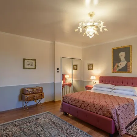 Отель Palazzo Rotati 3*