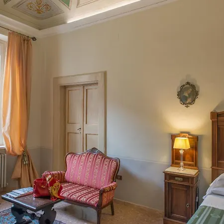 Palazzo Rotati Отель 3*