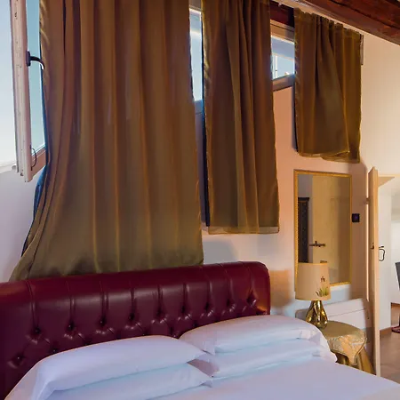 Palazzo Rotati Отель 3*