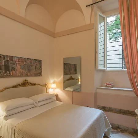 Palazzo Rotati Отель 3*