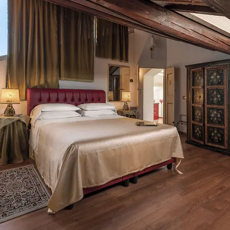 Palazzo Rotati Отель 3*