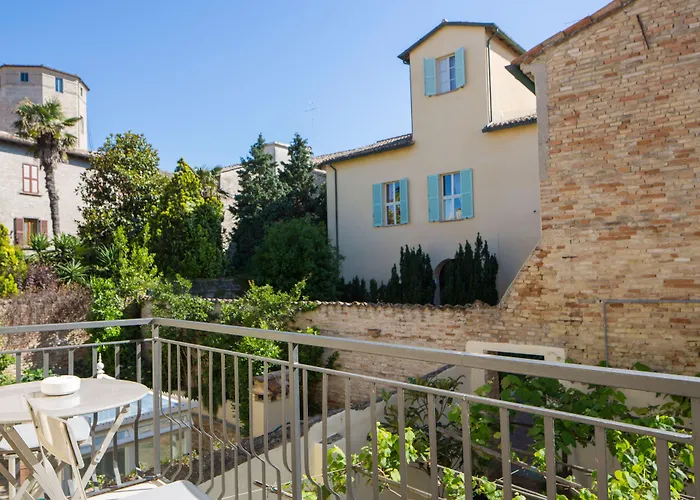 Hotel Palazzo Rotati 3*