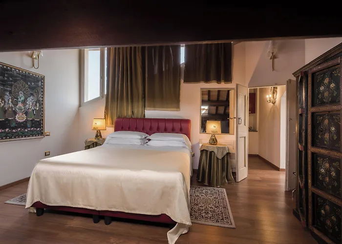 Palazzo Rotati 3* Fano